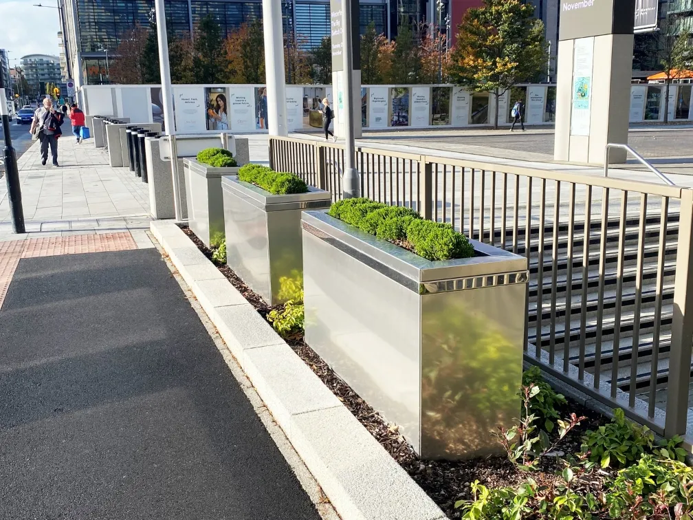 Planter 40 — source product image